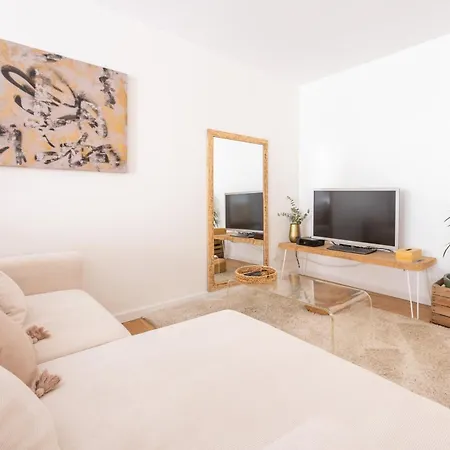 Mayence Parking Cite Des Congres 4pers Tv Wifi *