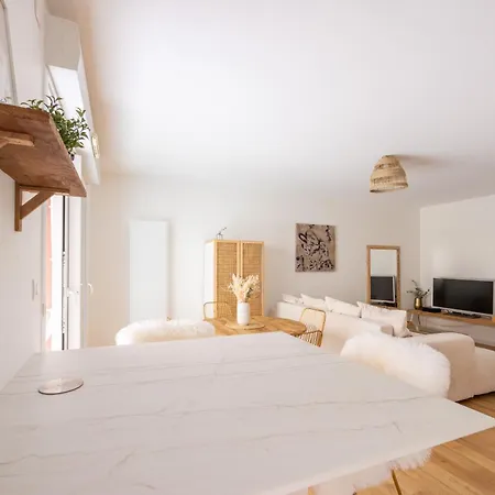 Mayence Parking Cite Des Congres 4pers Tv Wifi Apartment