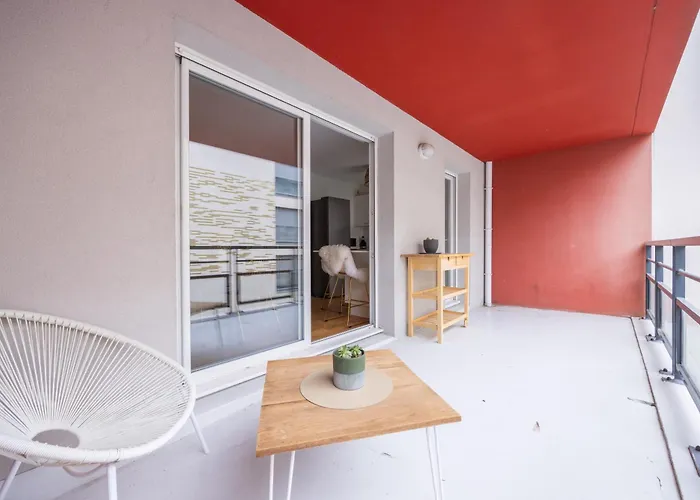 Mayence Parking Cite Des Congres 4pers Tv Wifi * ナント