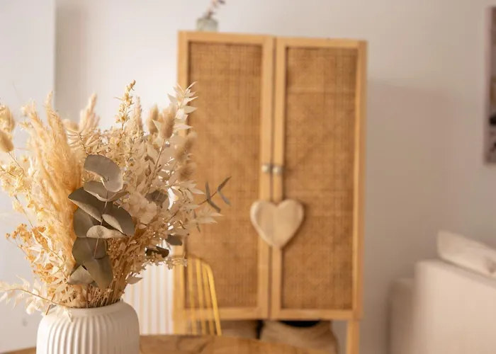 アパート Mayence Parking Cite Des Congres 4pers Tv Wifi ナント